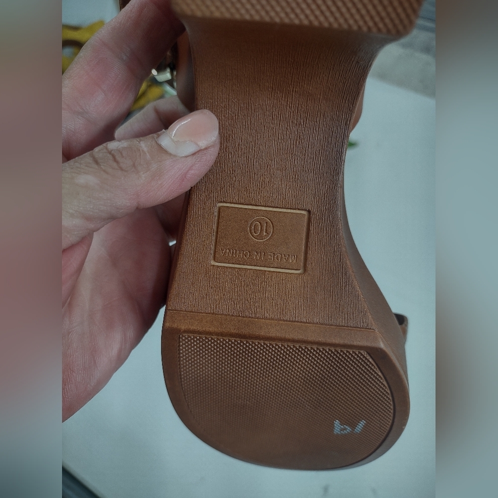 Brown Strappy Sandals - Picture 4 of 6
